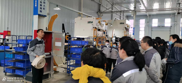 濟南銳拓科技有限公司全體員工進行消防應急預案演練 濟南銳拓科技有限公司全體員工進行消防應急預案演練