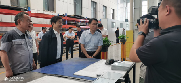 章丘區(qū)委領(lǐng)導(dǎo)一行蒞臨濟南銳拓科技有限公司指導(dǎo)工作 章丘區(qū)委領(lǐng)導(dǎo)一行蒞臨濟南銳拓科技有限公司指導(dǎo)工作