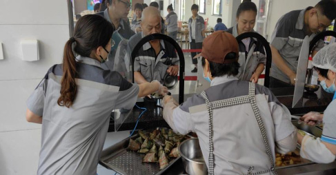 五月五，過(guò)端午